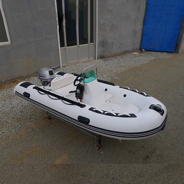 2018 Inflatable Boat Fishing Made in China Yacht Luxury Boat