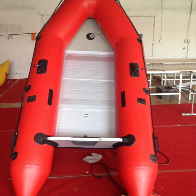 08inflatable boat